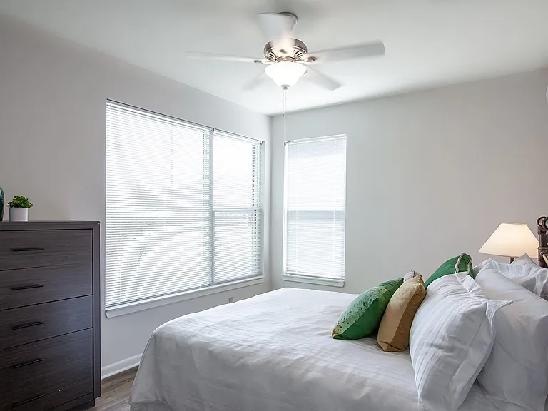 Beecher Terrace Apartments — Photo 10