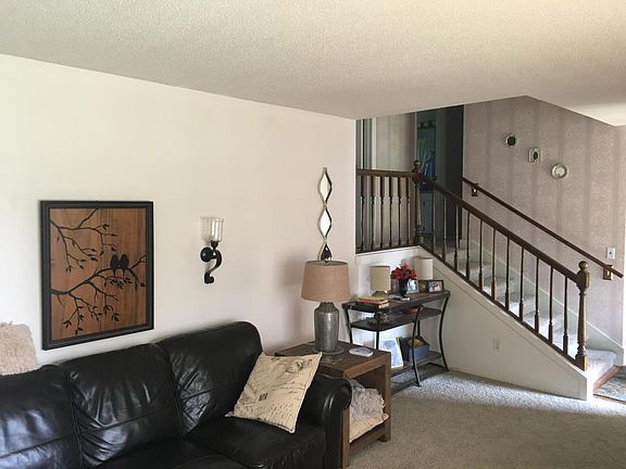 4th image of 2070 Southwood Ave