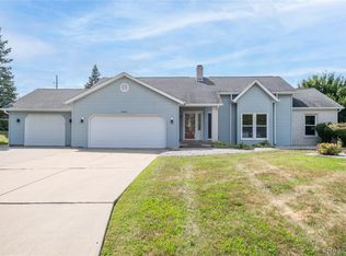 5005 Cedarbrook Dr, Saginaw, MI 48603