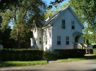 42 Bishop St, Lowell, MA 01852
