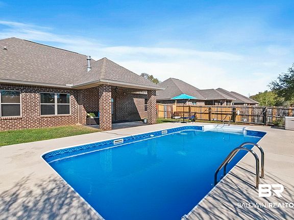 3rd image of 10665 Ahern Dr