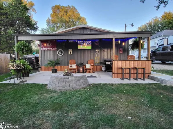 317 W Jefferson St, Osceola, IA 50213