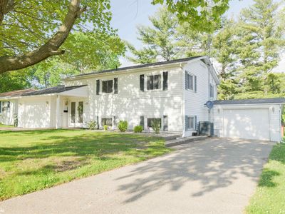 418 Neva Pl, West Burlington, IA, 52655