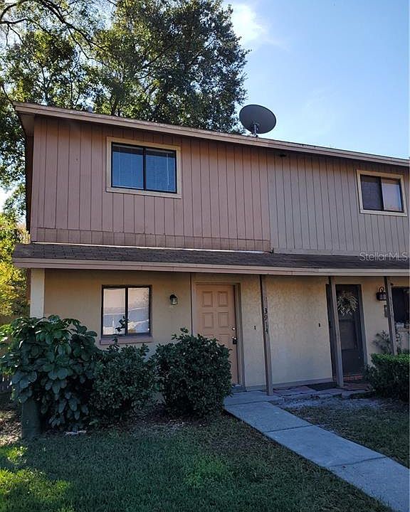 1st image of 3914 Oak Limb Ct
