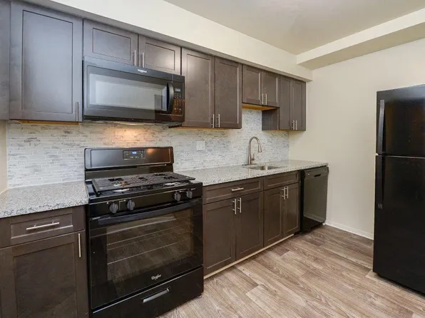 The Village of Chartleytowne Apartments and Townhomes