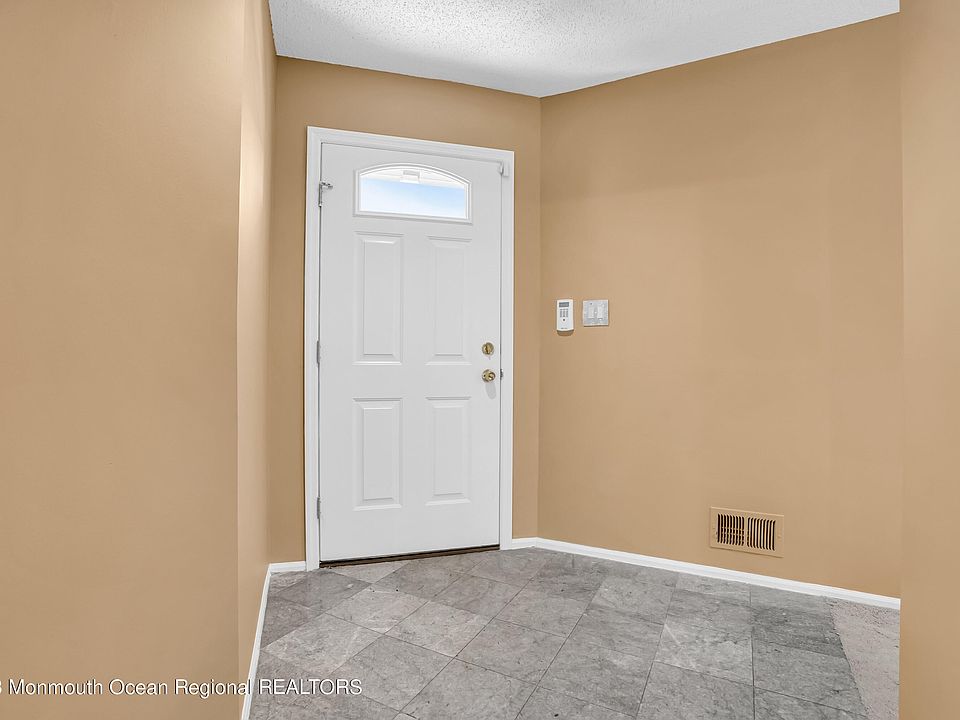 212 Daffodil Drive, Freehold, NJ 07728 Zillow