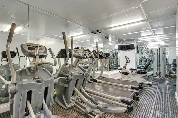 Sold by Anchor Associates | media 18