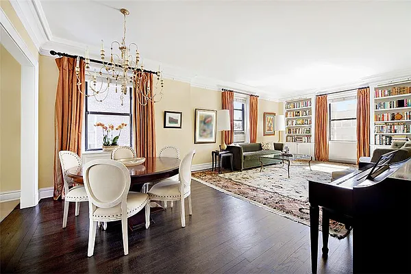 Sold by R New York | media 1