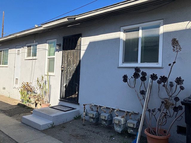 1st image of 718 W Redondo Beach Blvd #718