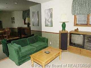 5th image of 1737 Lakeside Cir #1737