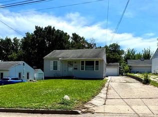 1334 Wade St, Des Moines, IA 50315