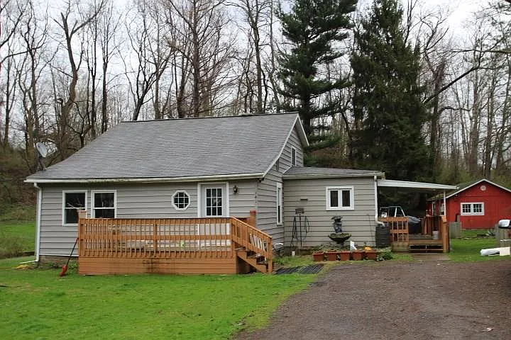 141 Orchard Beach Park Rd photo 1