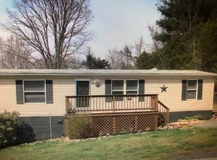 674 Mosbys Camp Rd, Stanley, VA 22851