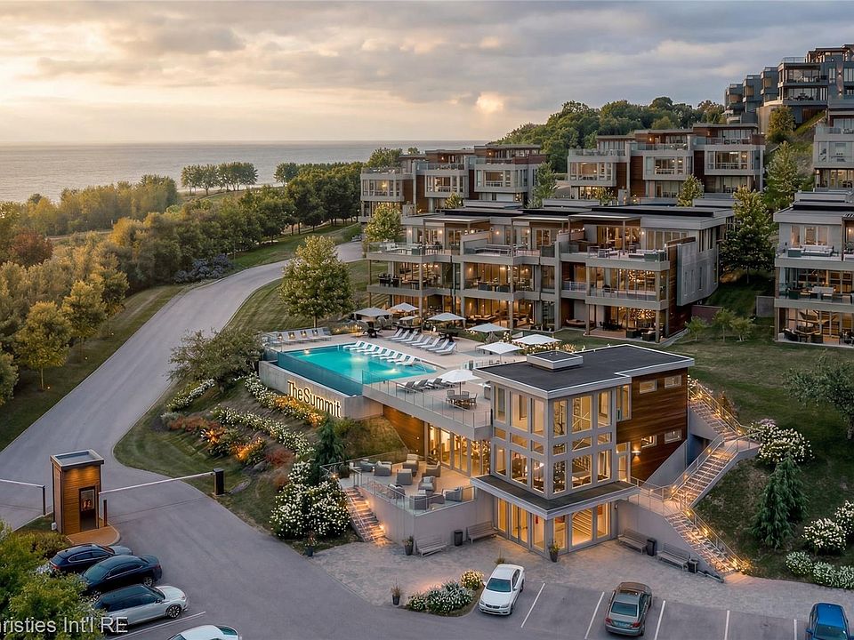 1st image of 3575 Charlevoix Ave #20