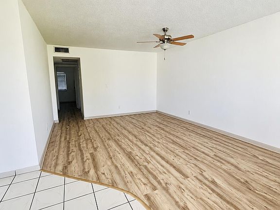3rd image of 164 Mansfield D #D