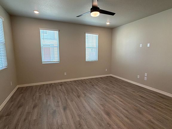 5th image of 916 16th St #54