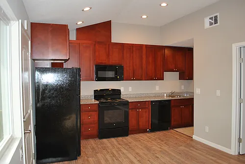 21391 Locust St #1 Photo 1