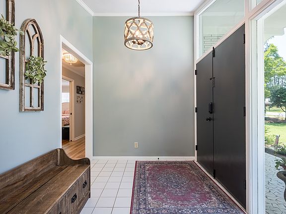 5th image of 2107 Delvid St