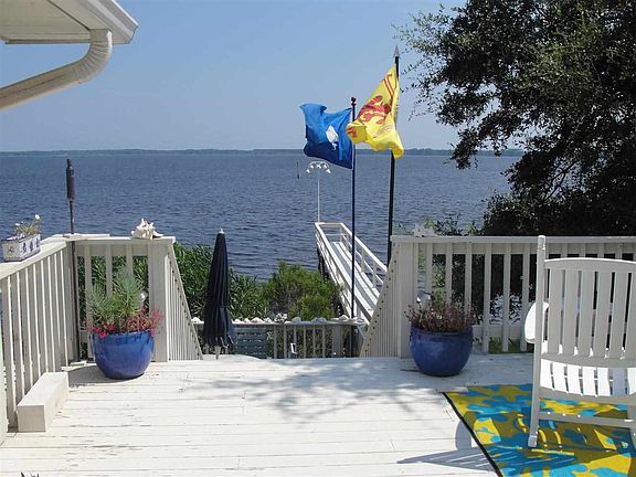 3rd image of 39 Shoreline Dr
