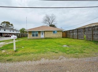 120 Friedrichs Rd, Gretna, LA 70056