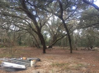 179 Morris Lake Dr, Hawthorne, FL 32640