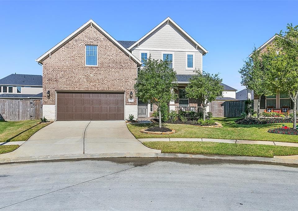 1st image of 15306 Sandford Springs Trl