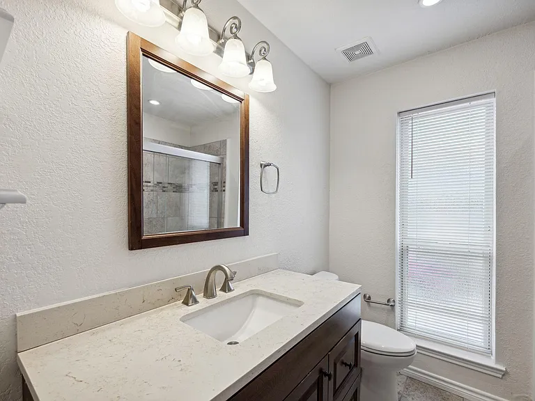 817 Blessing Creek Dr — Photo 10