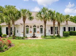 2581 Crescent Rd, Navarre, FL 32566