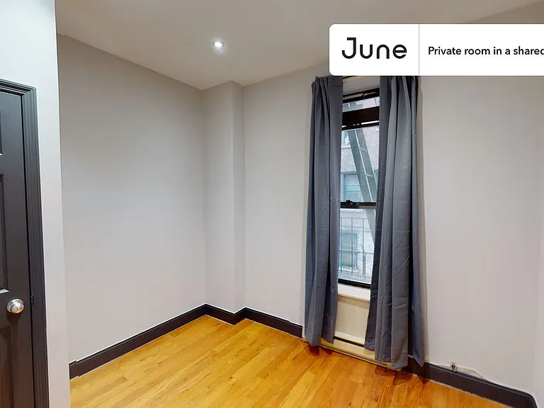 207 W 109th St #C — Photo 3