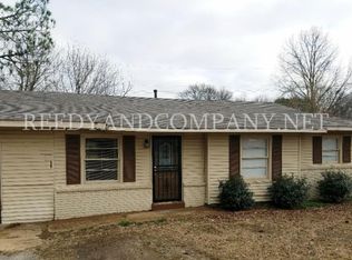 5004 Berta Rd, Memphis, TN 38109