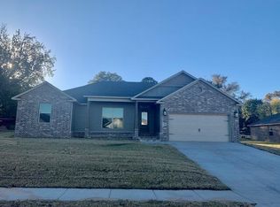 314 Promenade Cir, Russellville, AR 72801
