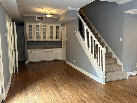4th image of 3407 Shenandoah St #B