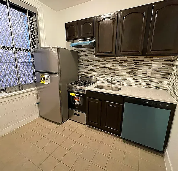 173 3rd Ave #3N — Photo 3