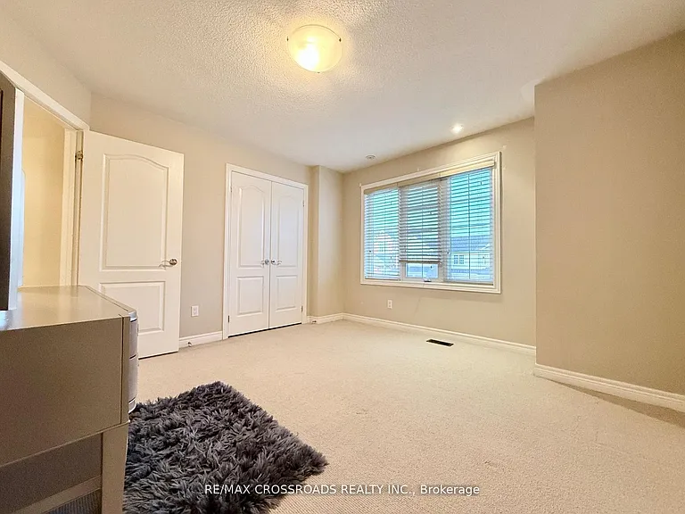 158 Gail Parks Cres — Photo 18
