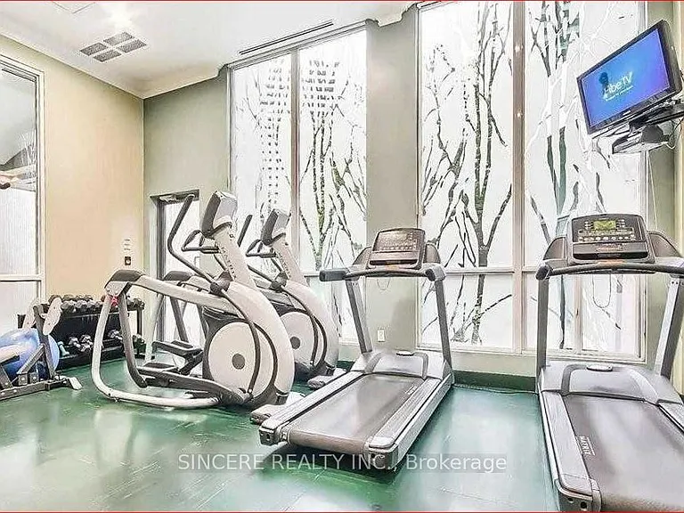 7 Lorraine Dr #URG01 — Photo 16