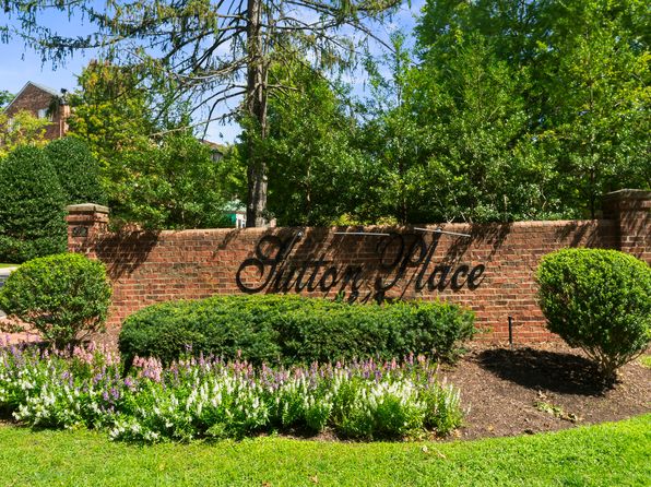 3217 Sutton Pl NW APT B
