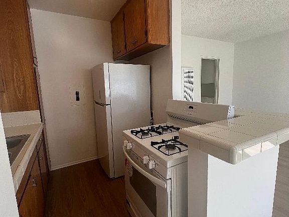 2nd image of 12610 Caswell Ave APT 5