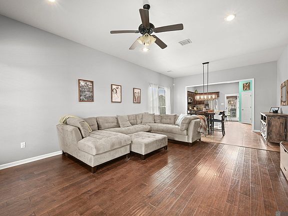 4th image of 37197 Market Place Dr