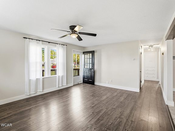 3rd image of 1744 Homeward Ave