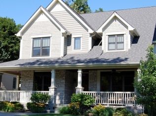 4911 Northcott Ave, Downers Grove, IL 60515