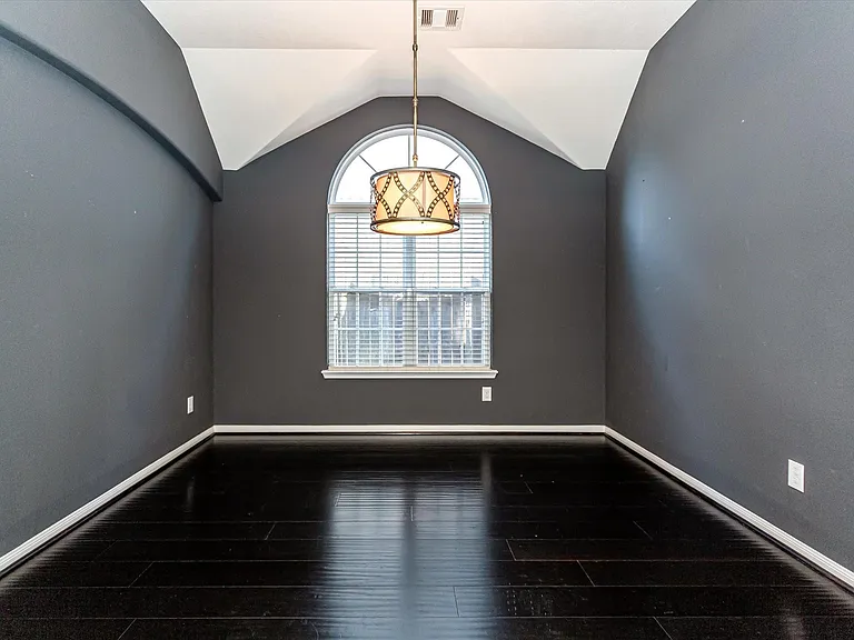 14322 Baron Creek Ln — Photo 25