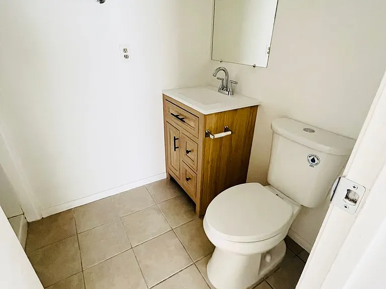 2572 W Main St — Photo 9