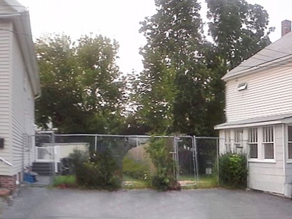 2 Homes, a Single Family & a Two Family Home on 1 Deed