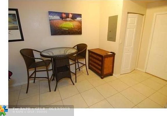 4th image of 1803 N Flagler Dr APT 117