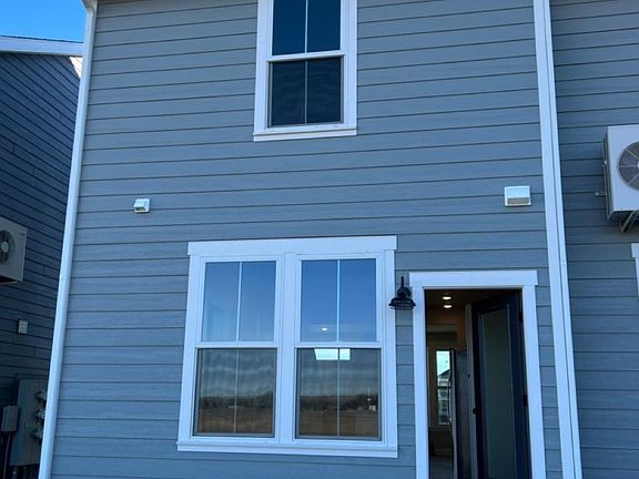 2nd image of 6113 Northstead Ave