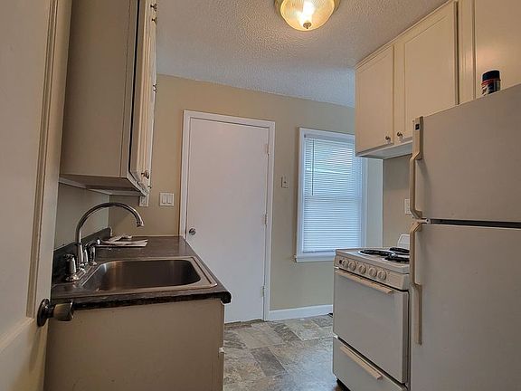 5th image of 3450 Avenue E #3450