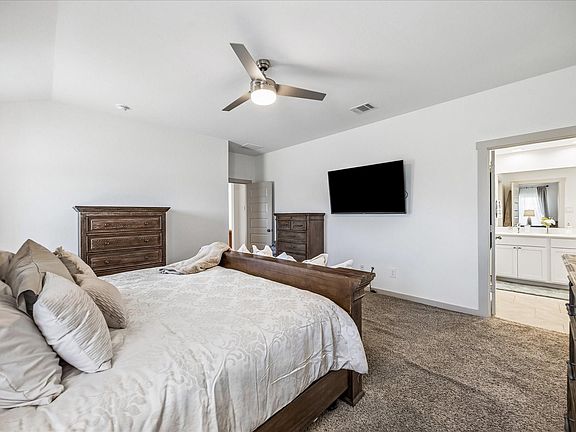 4th image of 3403 Lake Landing Ln
