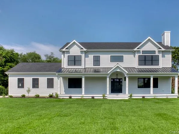 435 Maple Lane, Greenport, NY 11944