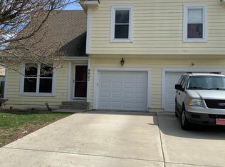 6607 W 150th St, Overland Park, KS 66223