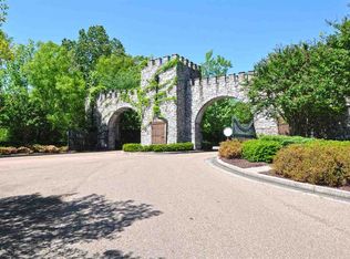 9052 Stonedale Dr, Cordova, TN 38018
